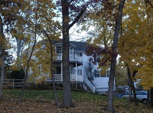 222 Lakeside Trl, Ridge, NY 11961