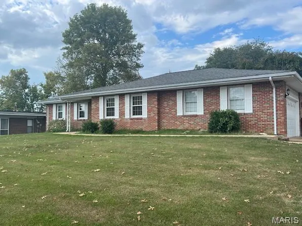 1115 James Dr, Imperial, MO 63052