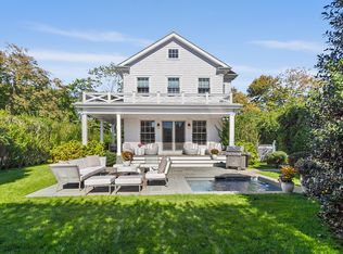 70 S Hill St, Southampton, NY 11968