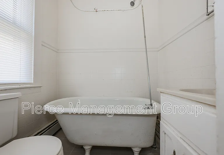 120 Elm St #3 — Photo 17