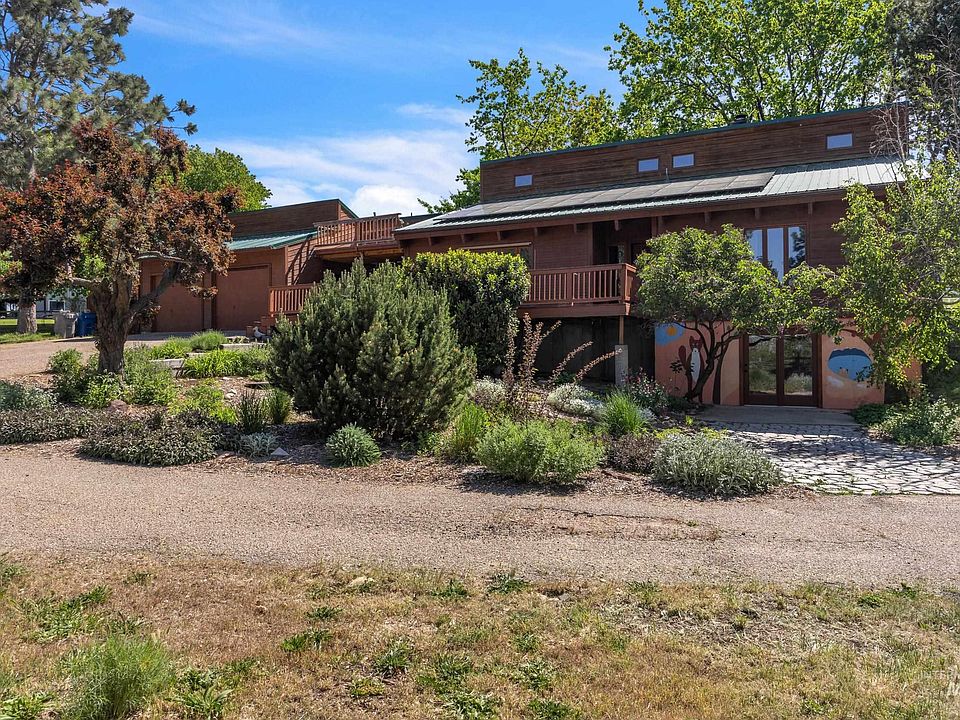 1st image of 10424 Duck Ln