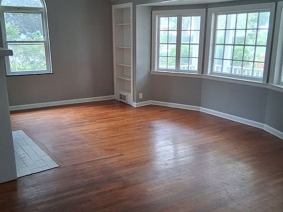 2nd image of 4408-4410 Corinth Blvd #4408