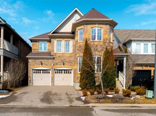 468 Coombs Ct, Milton, ON L9T7N5