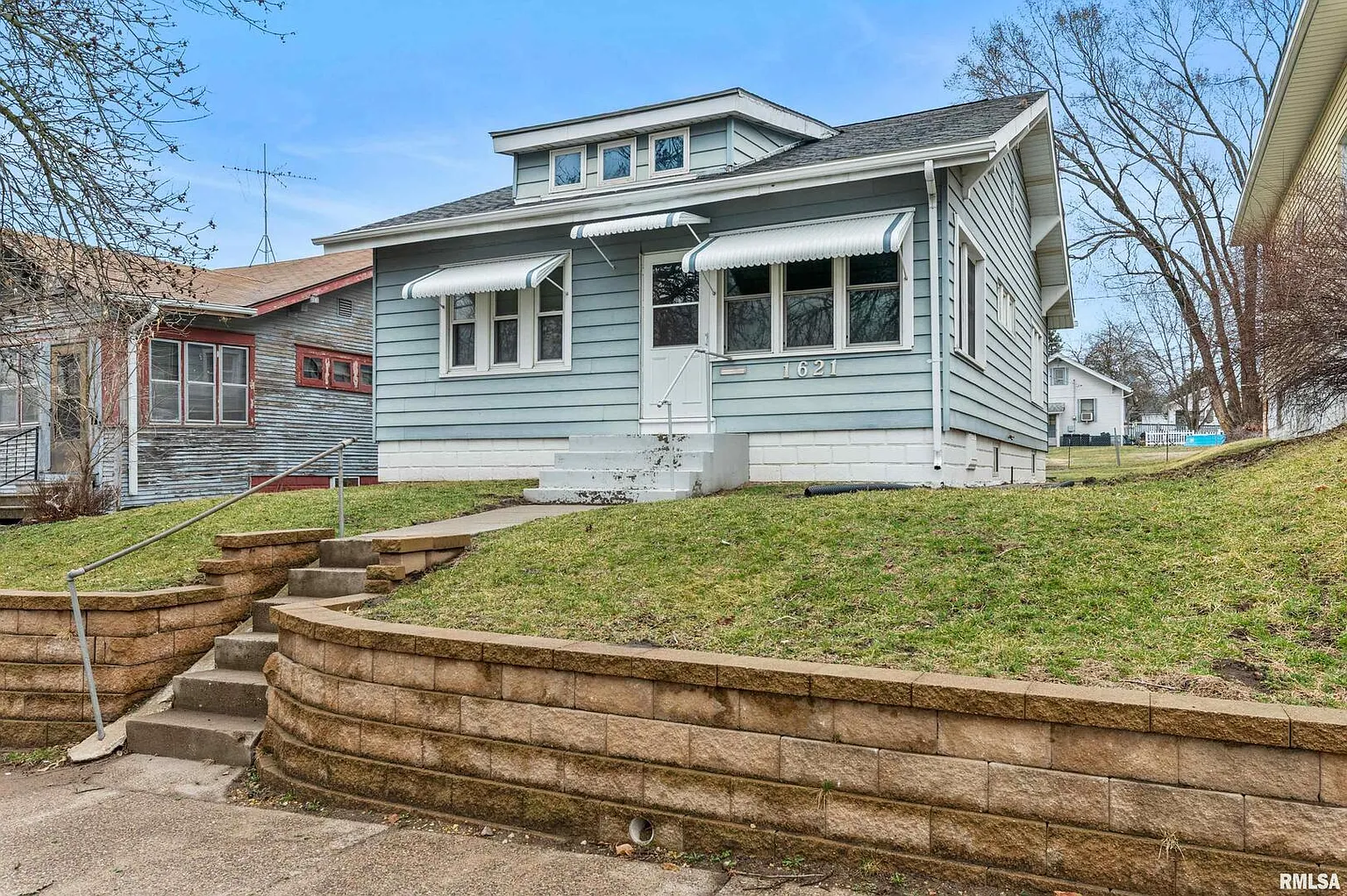 1621 5th St photo 1