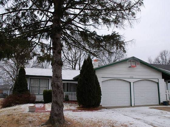 1st image of 3696 Briargrove Dr