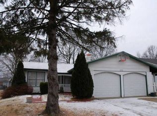 3696 Briargrove Dr, Florissant, MO