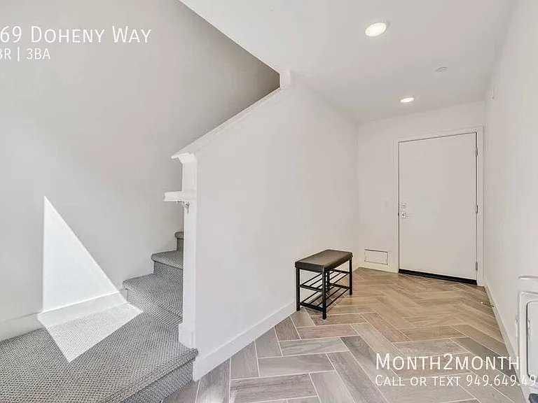 769 Doheny Way — Photo 40