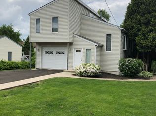 639 Rosewood Ave, Trevose, PA