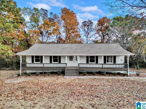 911 Bagley Ln, Trussville, AL 35173