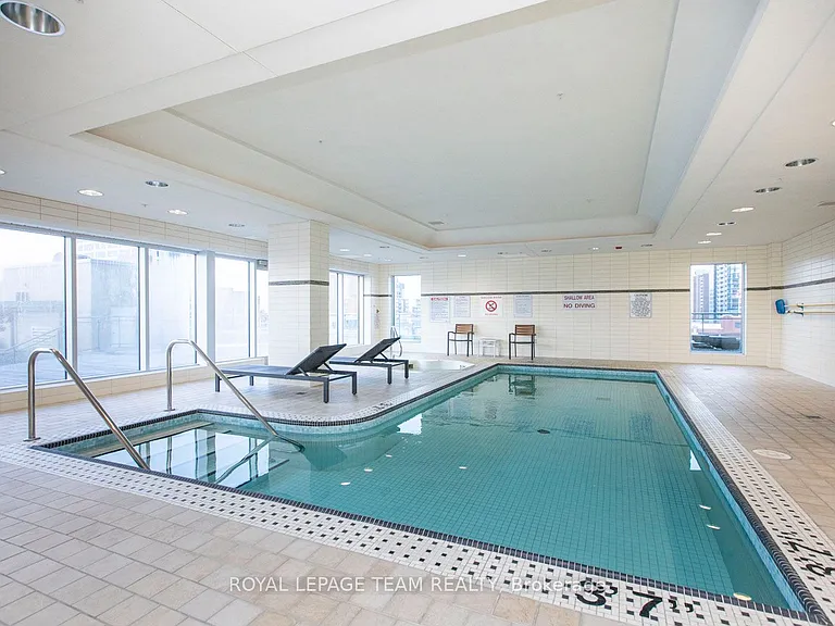 90 George St #1108 — Photo 22