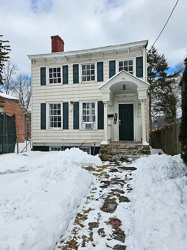 396 Liberty St Photo 1
