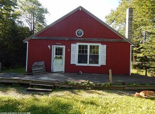 31 Kingsbury Rd, Wellington, ME 04942