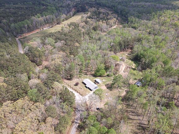 2nd image of 940 Old Lula Rd