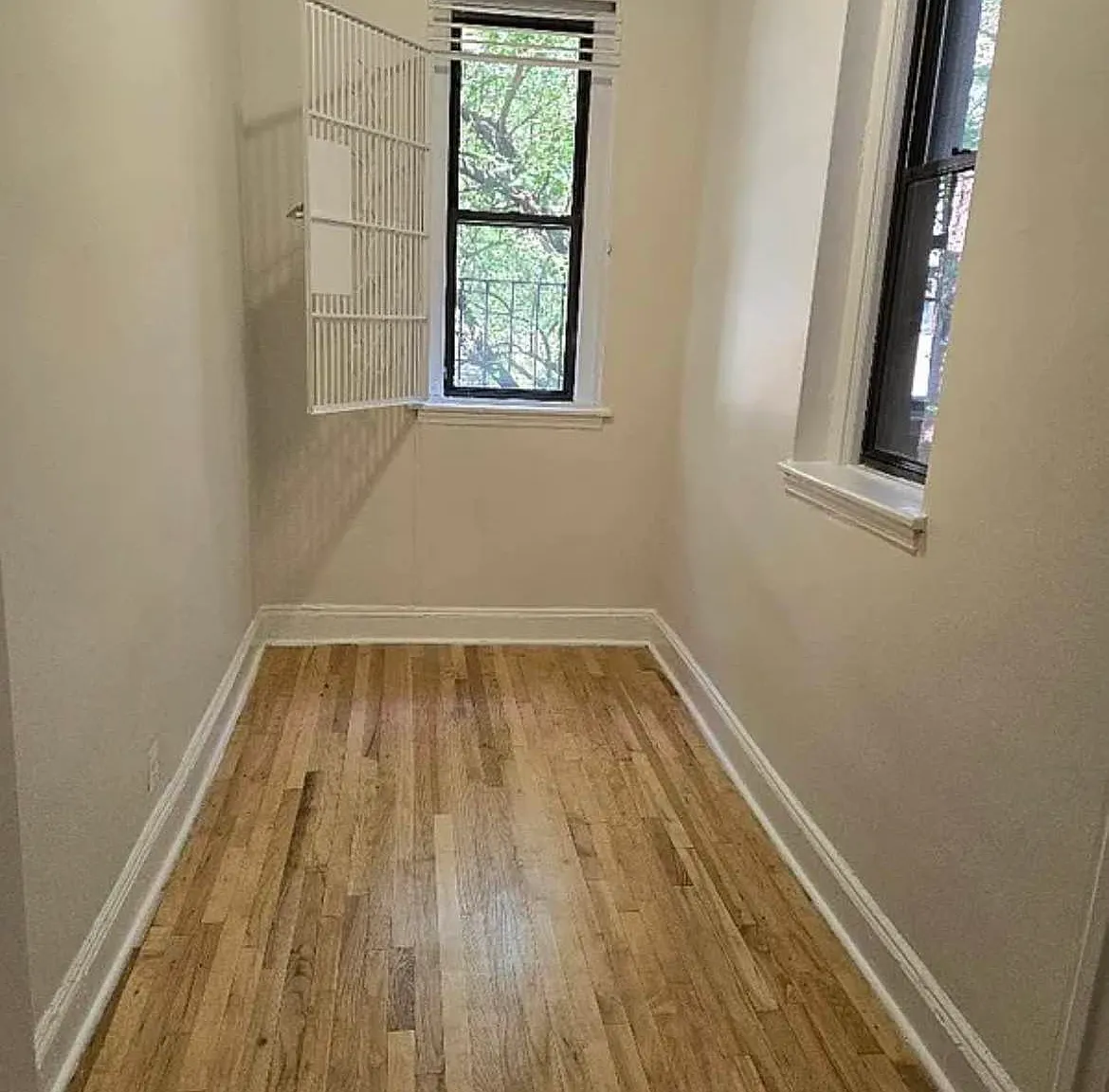 421 East 77th Street — Photo 3