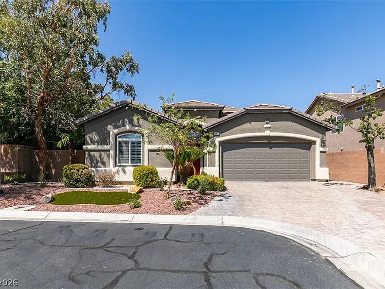10002 Long Barrow Ct — Photo 1