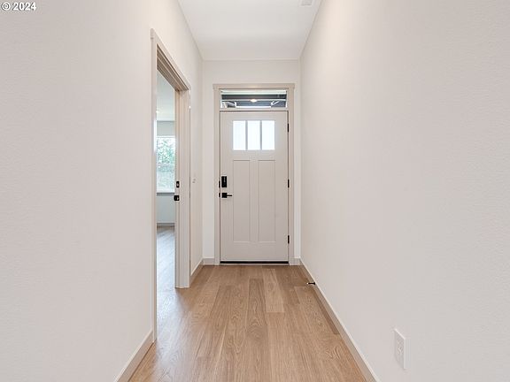 3rd image of 1433 W 18th St