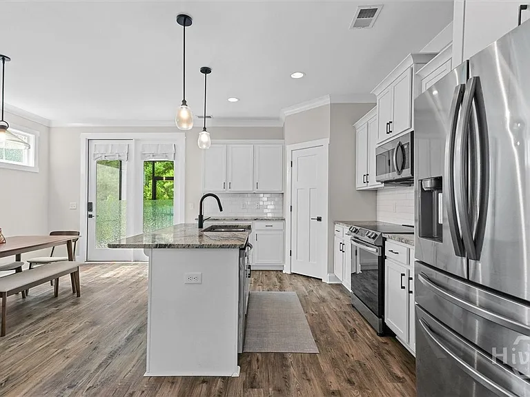 45 Grove Park Dr — Photo 14