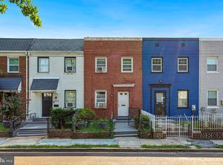 421 20th St NE, Washington, DC 20002