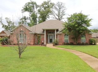 519 Susie St, Chandler, TX