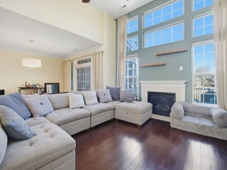1005 Bay Breeze Dr — Photo 32
