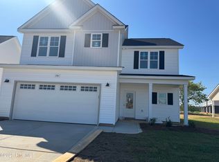 154 Peeler Cir, Raeford, NC 28376