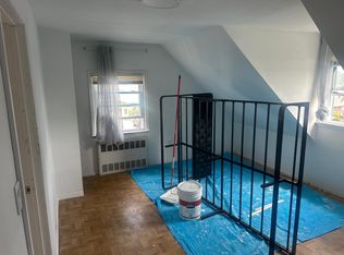 1818 Tarboro St, Elmont, NY 11003