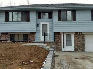 19011 Benton Blvd, Elkhorn, NE 68022