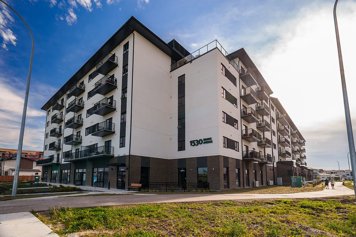 Building Photo - 1530 Warde Ave