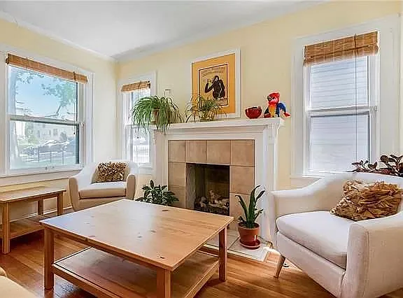 4938 Forest Ave — Photo 21