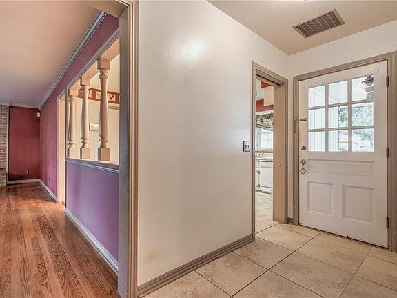 3rd image of 2616 Kent Dr