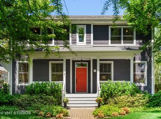 1622 Forest Ave, Wilmette, IL 60091