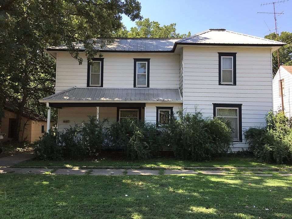 113 W 2nd St, Ellinwood, KS 67526 MLS 204756 Zillow