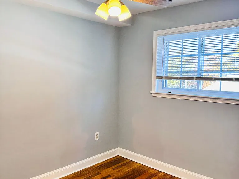 8805 Plymouth St — Photo 25