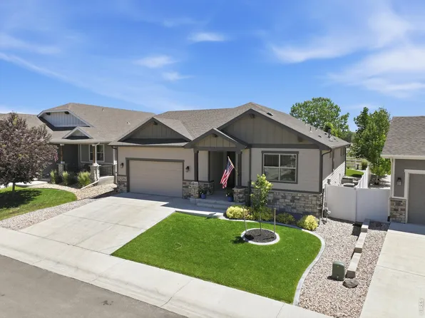 674 Vermilion Peak Dr, Windsor, CO 80550