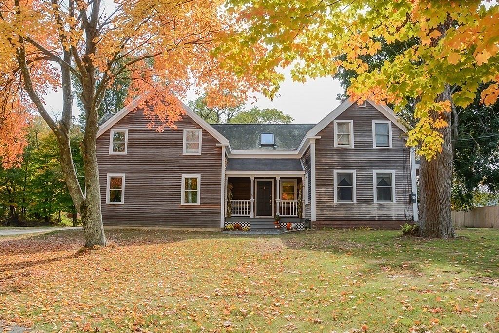 47 Cross St, Rowley, MA 01969 Zillow