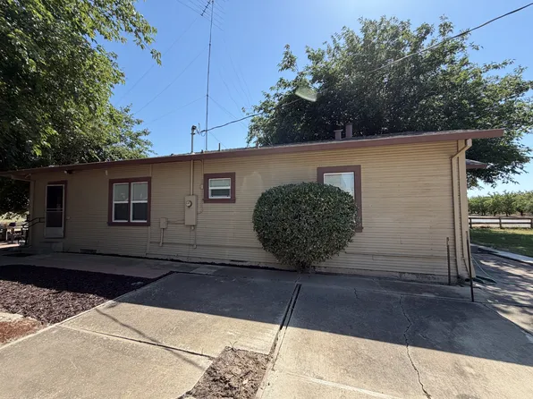 1954 Eucalyptus Ave, Patterson, CA 95363