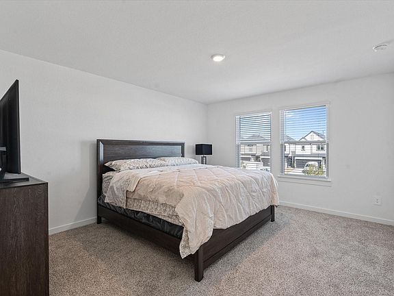 5th image of 3215 Rainwood Gate Dr