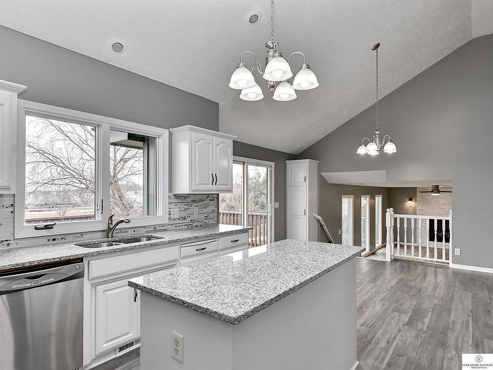 1st image of 6401 N 102nd Ave