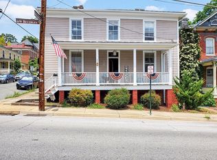 309 W Beverley St, Staunton, VA 24401