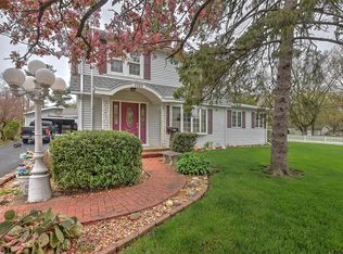 1195 N Nickey Ave, Decatur, IL 62526