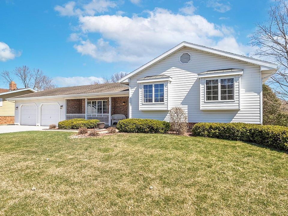 628 Sycamore STREET, Sauk City, WI 53583 Zillow