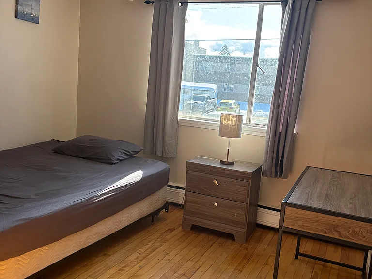 1160 Kingfisher Ave — Photo 49