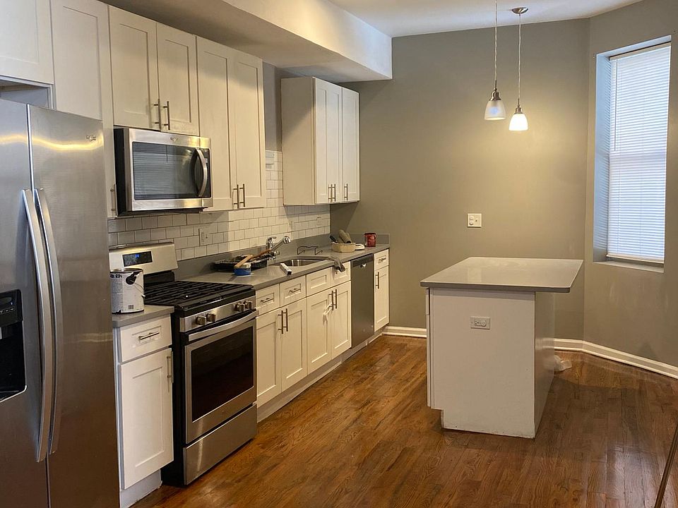 1st image of 4750 S Michigan Ave #2N