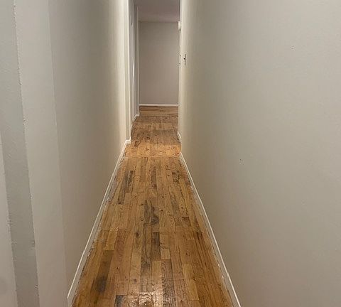 4th image of 210 Thompson St #2D