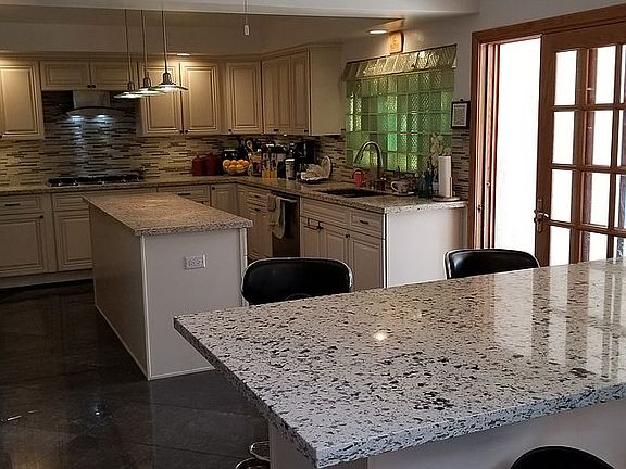 Huge Peninsula AND Island!