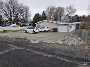 615 4th Ave W, Wendell, ID 83355