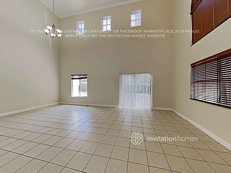 15680 SW 20th Way — Photo 8