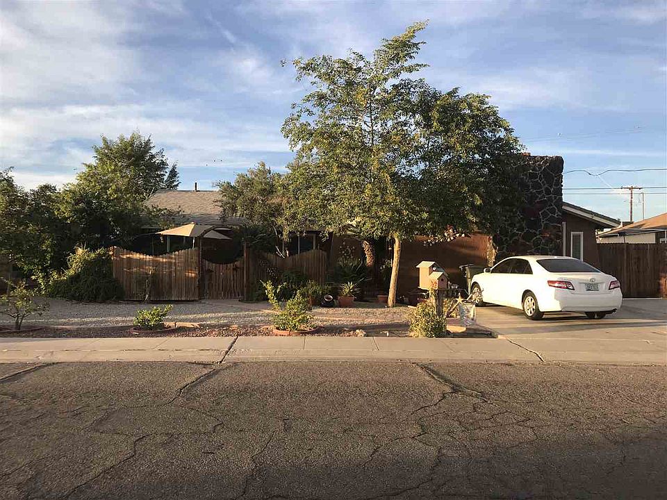 1st image of 1952 E San Marcos Dr