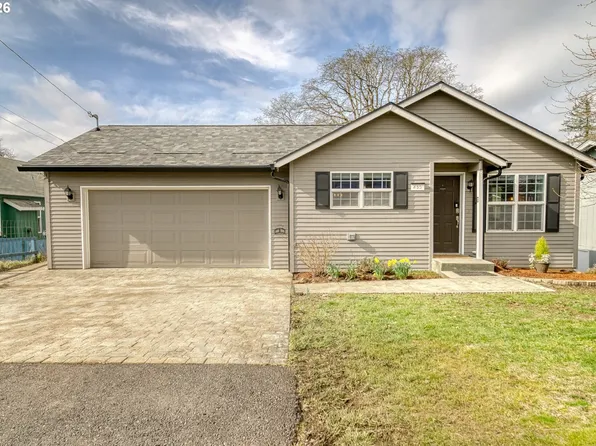 435 S 8th St, Saint Helens, OR 97051