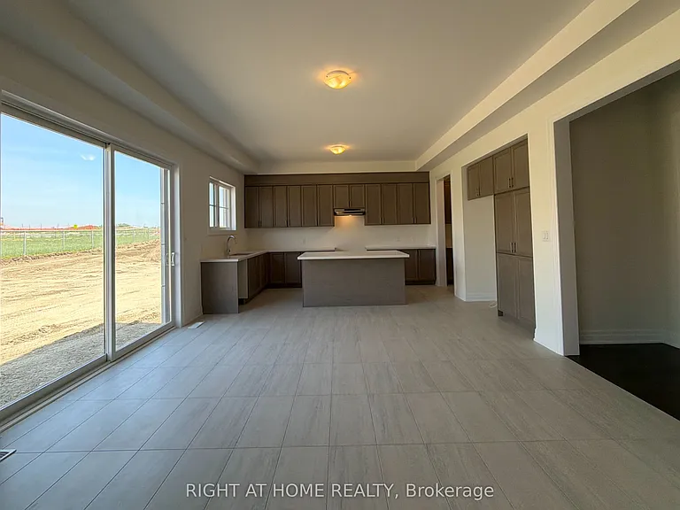 2127 Binbrook Dr — Photo 12